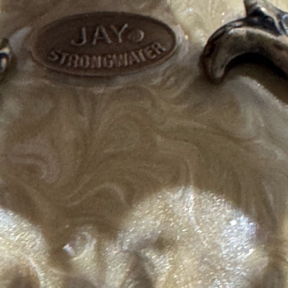 JAY STRONGWATER GOLDEN HEART ENAMEL & SWAROVSKI CRYSTALS FRAME 
NEW
5045 - Picture 3 of 3